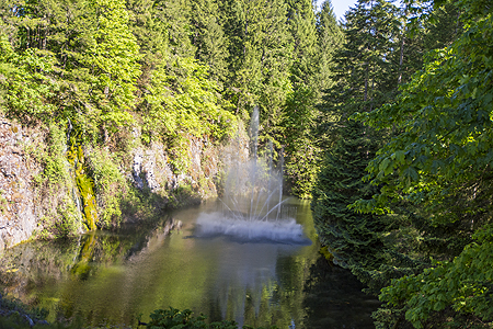 Ross Fountain Butchart Gardens